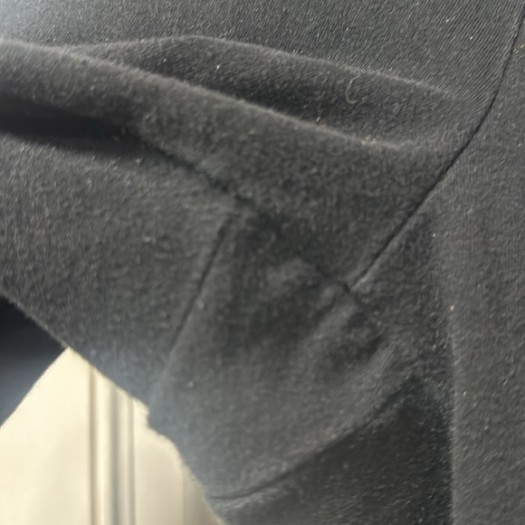 2X black leggings like new condition by Bally Total Fitness - Picture 3 of 5